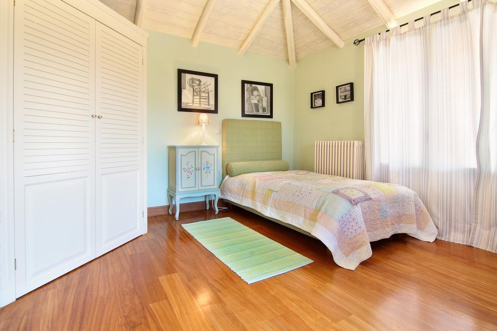 Vouliagmeni Villa Athens Luaran gambar