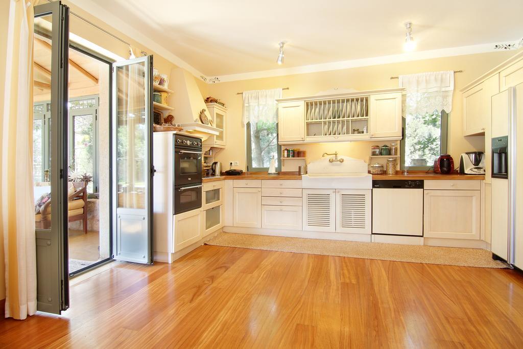 Vouliagmeni Villa Athens Luaran gambar